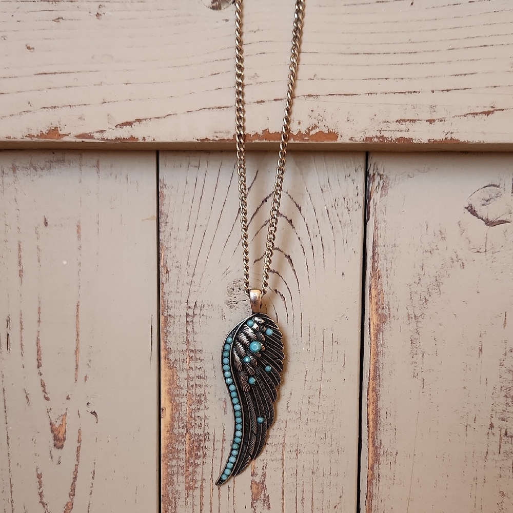 Silver Wing Pendant Necklace 19 Inches